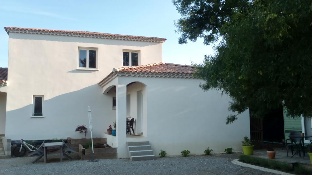 Bungalow Chez Gilly Boisset-et-Gaujac Exterior foto